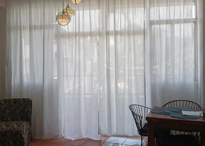 Apartment 1 Bedroom With Ac , Tv , Wi-fi Near Dt And Zihuatanejo